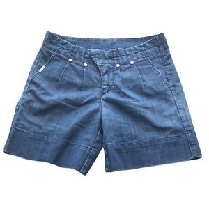 Only Classic Indigo Pleated Denim Shorts